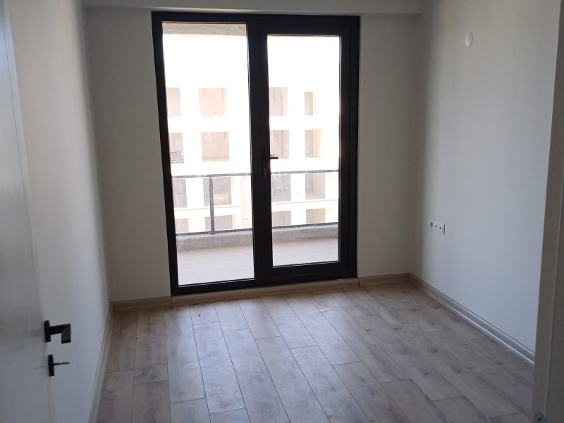 Yolçatı'da Şehir Hastanesi'ne yakın yeni bina 2+1 Satılık Daire