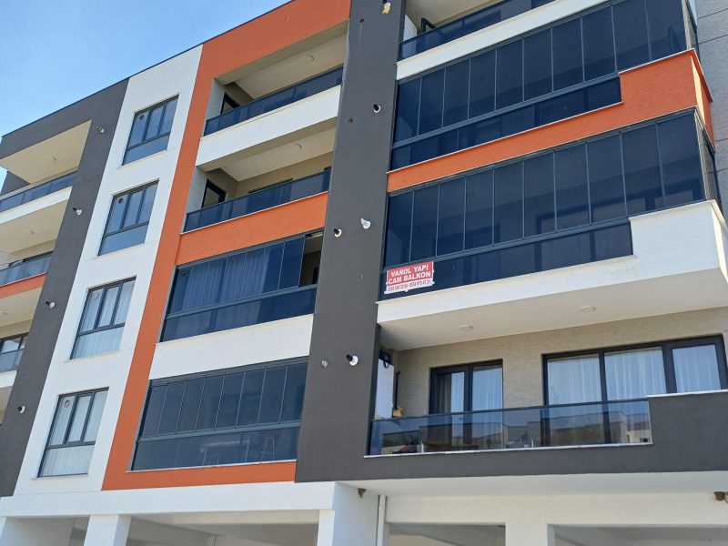 Yolçatı'da Şehir Hastanesi'ne yakın yeni bina 2+1 Satılık Daire